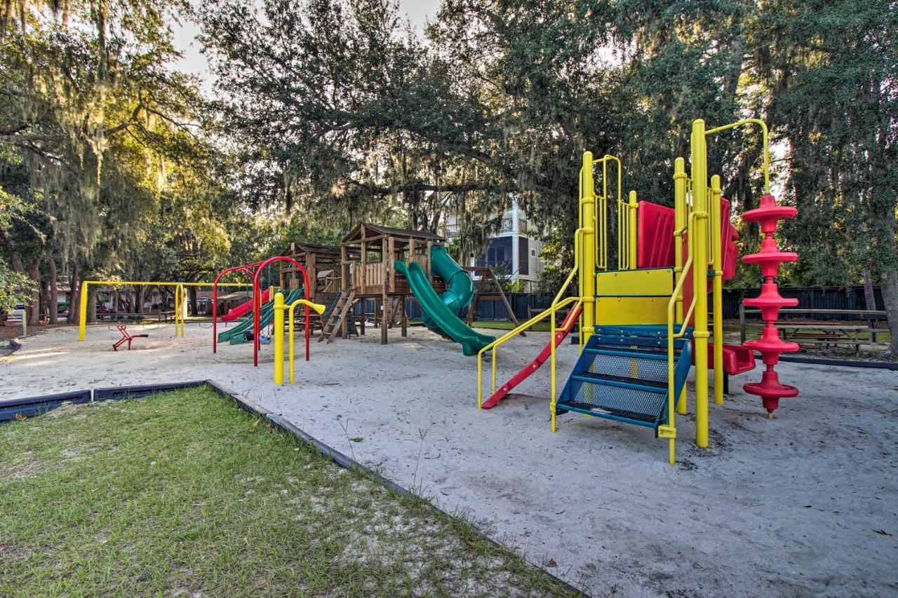 Hilton Head Condo With Balcony And Pool, Walk To Beach Hilton Head Island Buitenkant foto